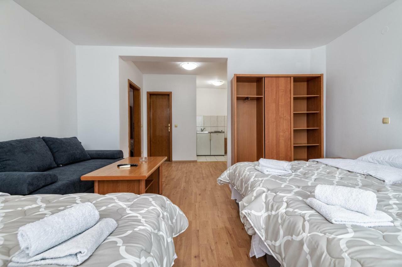 نيوم Motel More المظهر الخارجي الصورة