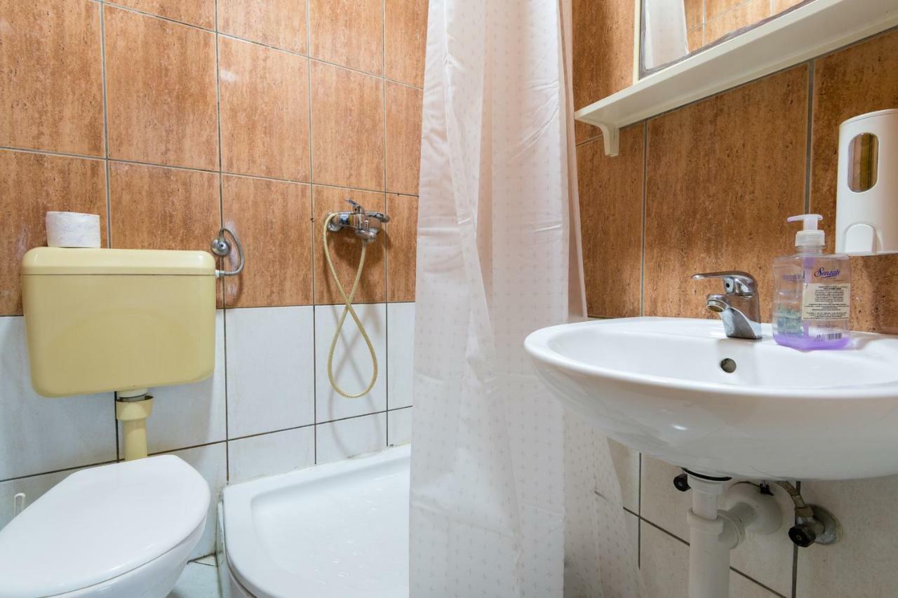 نيوم Motel More المظهر الخارجي الصورة